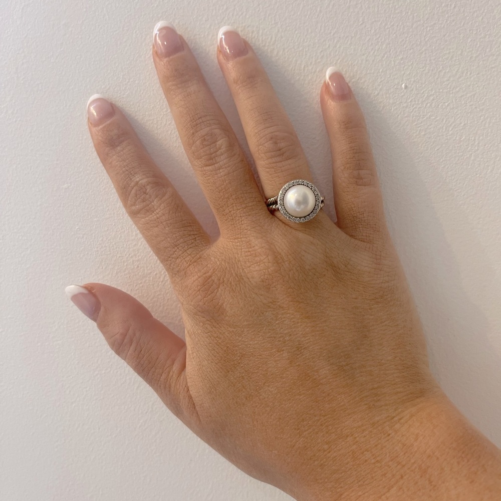 EUC David Yurman Pearl Ring Size 5